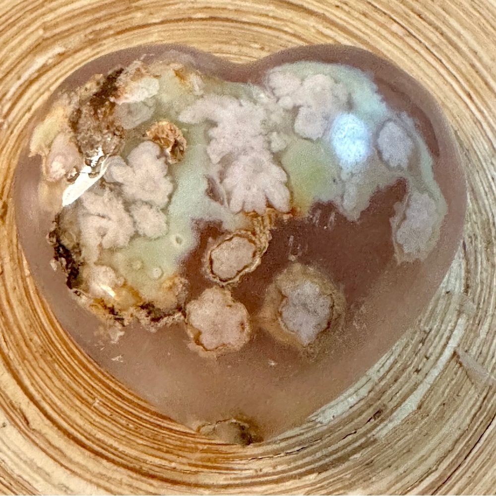 Polished natural Sakura cherry blossom Agate Stone Heart Large - Picture 2 of 9